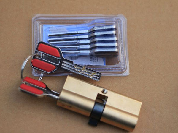 昌江24小时上门开锁公司